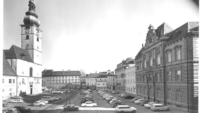 Domplatz fr&uuml;her, &copy; Stadtarchiv St. P&ouml;lten