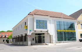 Bankstelle Wilhelmsburg, &copy; Raiffeisenbank Traisen-G&ouml;lsental