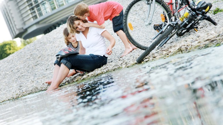 Radlerrast an der Traisen, © Mostviertel Tourismus, weinfranz.at